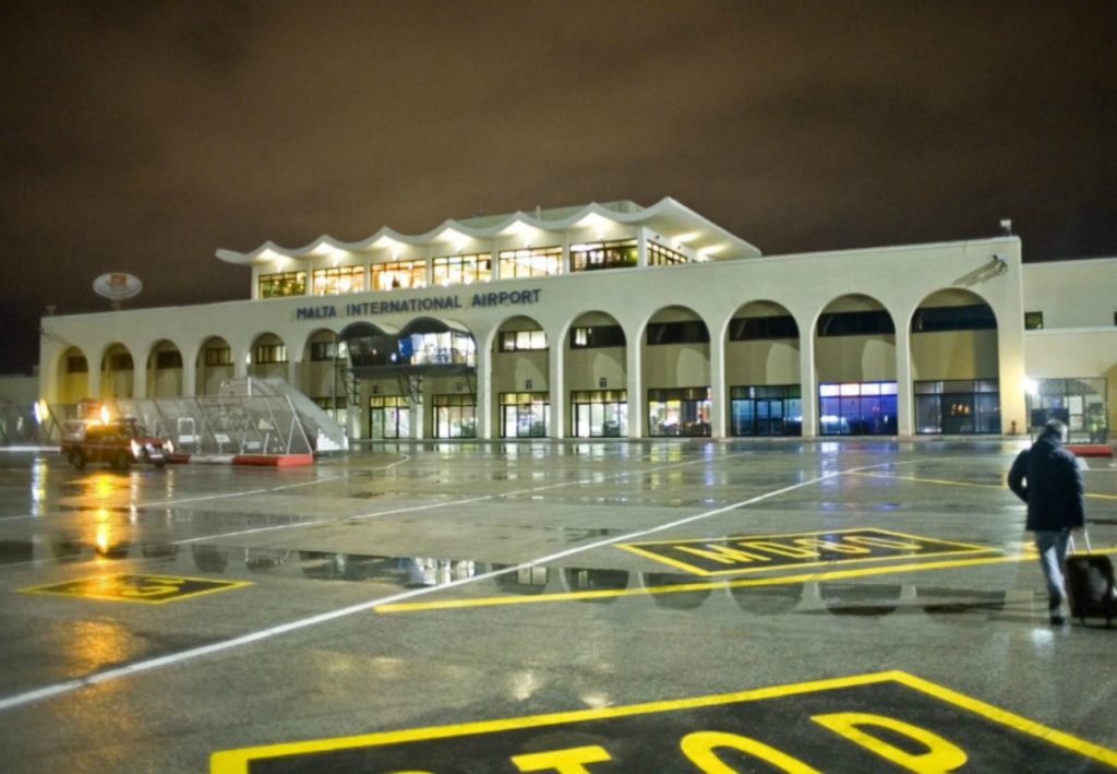aeroporto de malta